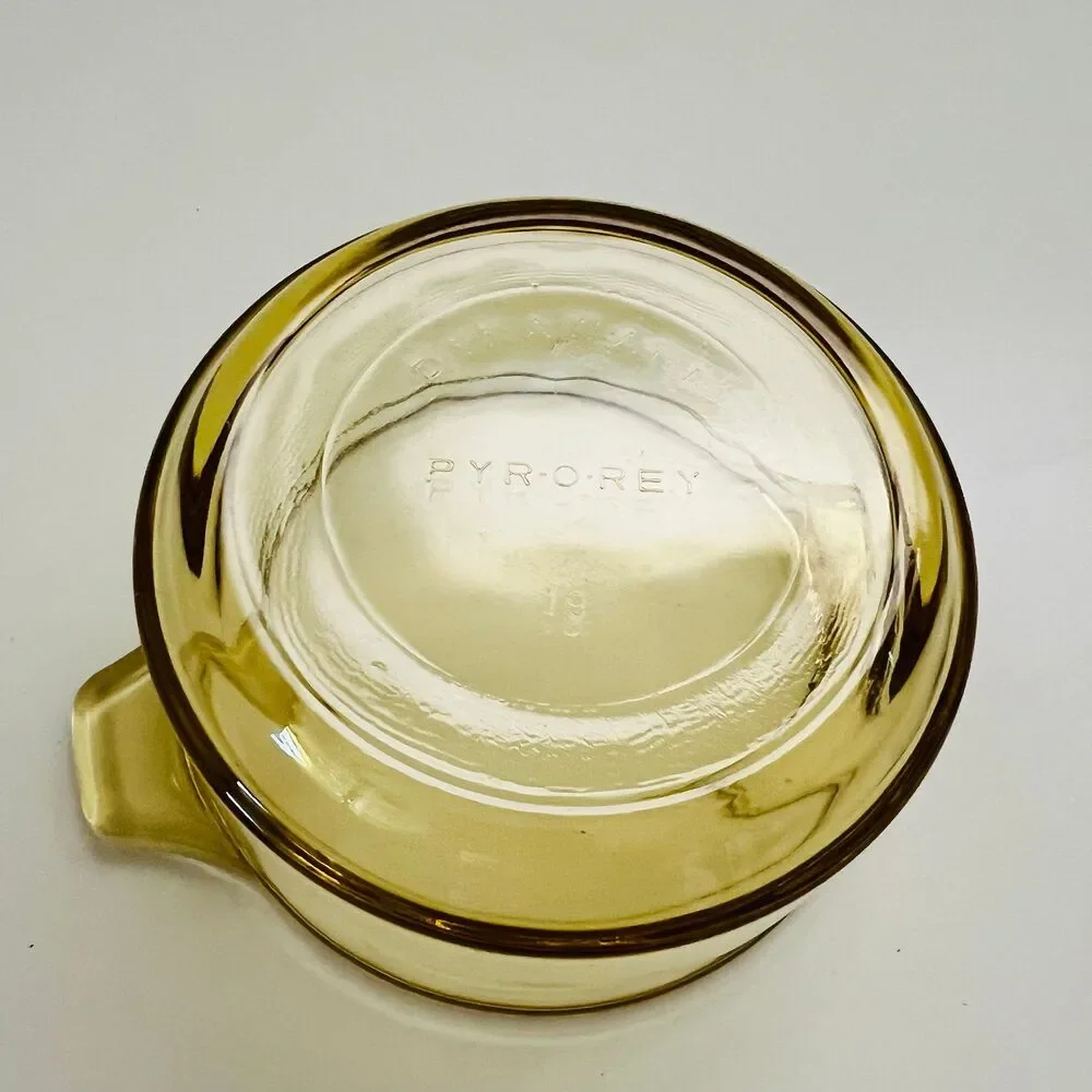 DYNAWARE PYR-O-REY Amber Yellow Glass 13 oz Casserole Baking Dish, Set of 2